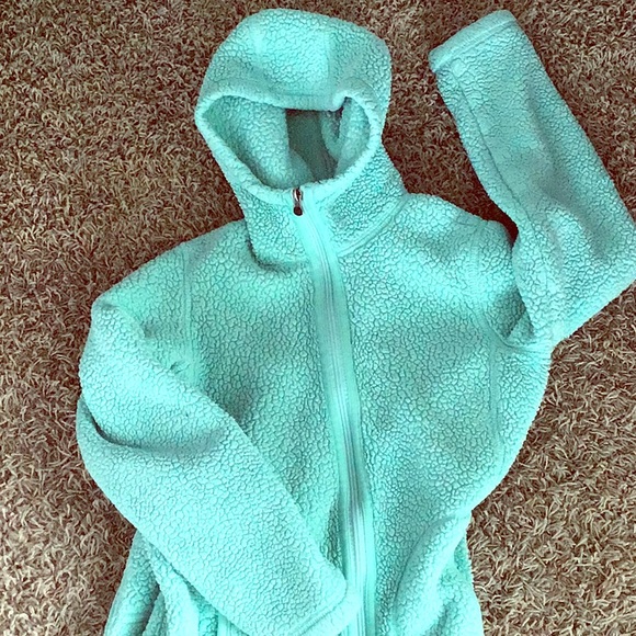 Fuzzy jacket - Picture 1 of 1